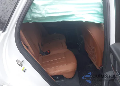 2021 Audi Q5 Premium 45 Tfsi Quattro S Tronic z USA, uszkodzony, nr VIN WA1AAAFY0M2016384